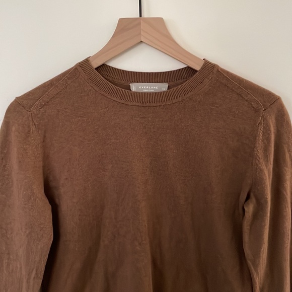 Everlane | Organic Cotton Dark Camel Crew Neck Knit Sweater Size XL - Picture 3 of 9